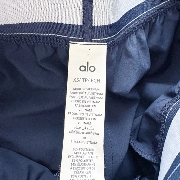 Alo Suit Up Wide Leg Trouser Navy Blue XS - Picture 6 of 6